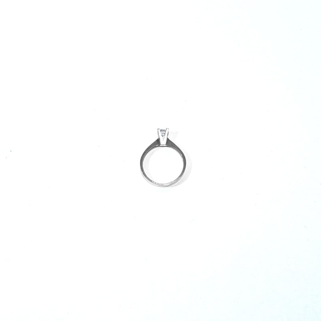 INEL DE LOGODNĂ DIN AUR ALB CU DIAMANT NATURAL