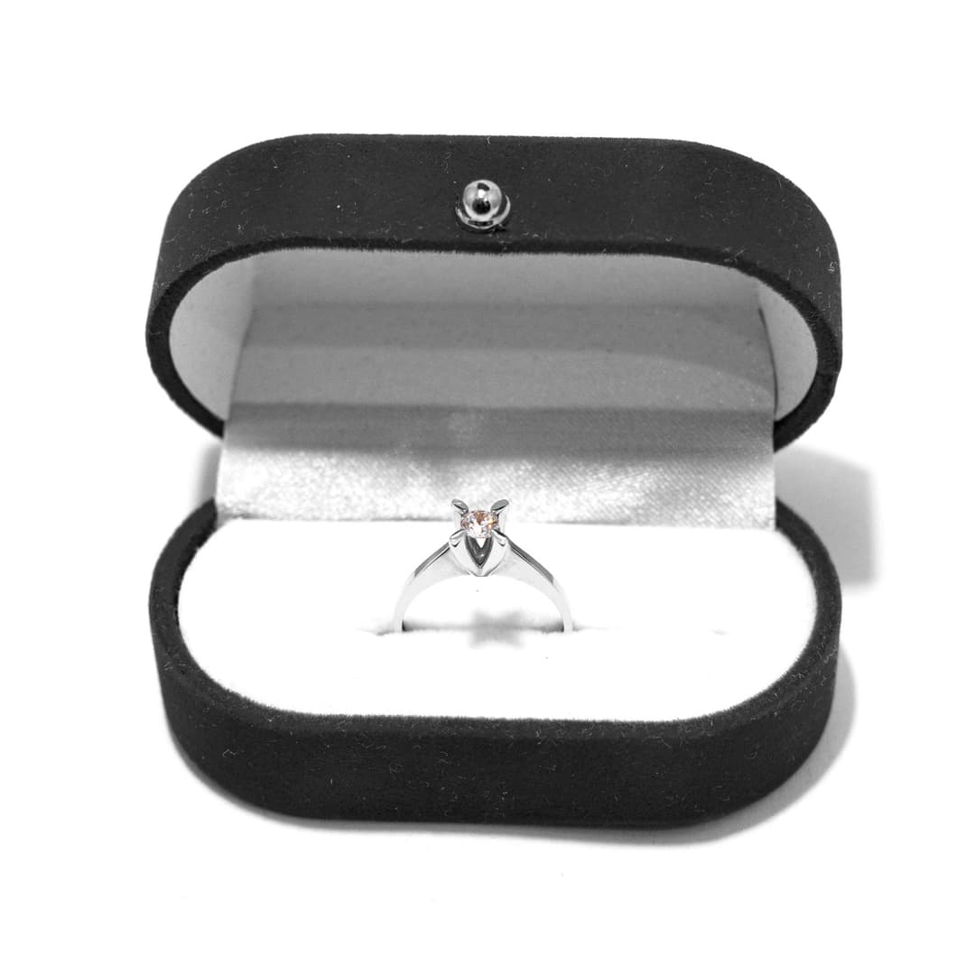 INEL DE LOGODNĂ DIN AUR ALB CU DIAMANT NATURAL